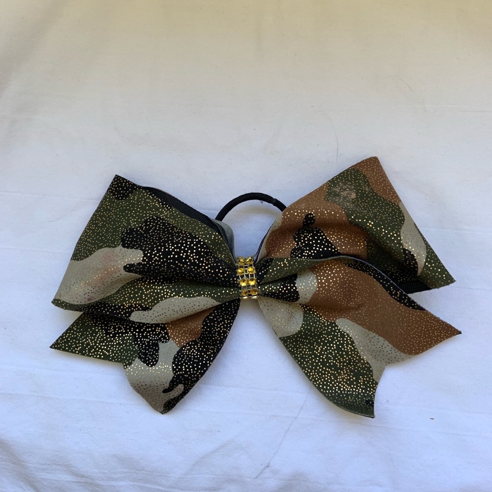 Camo cheer bow